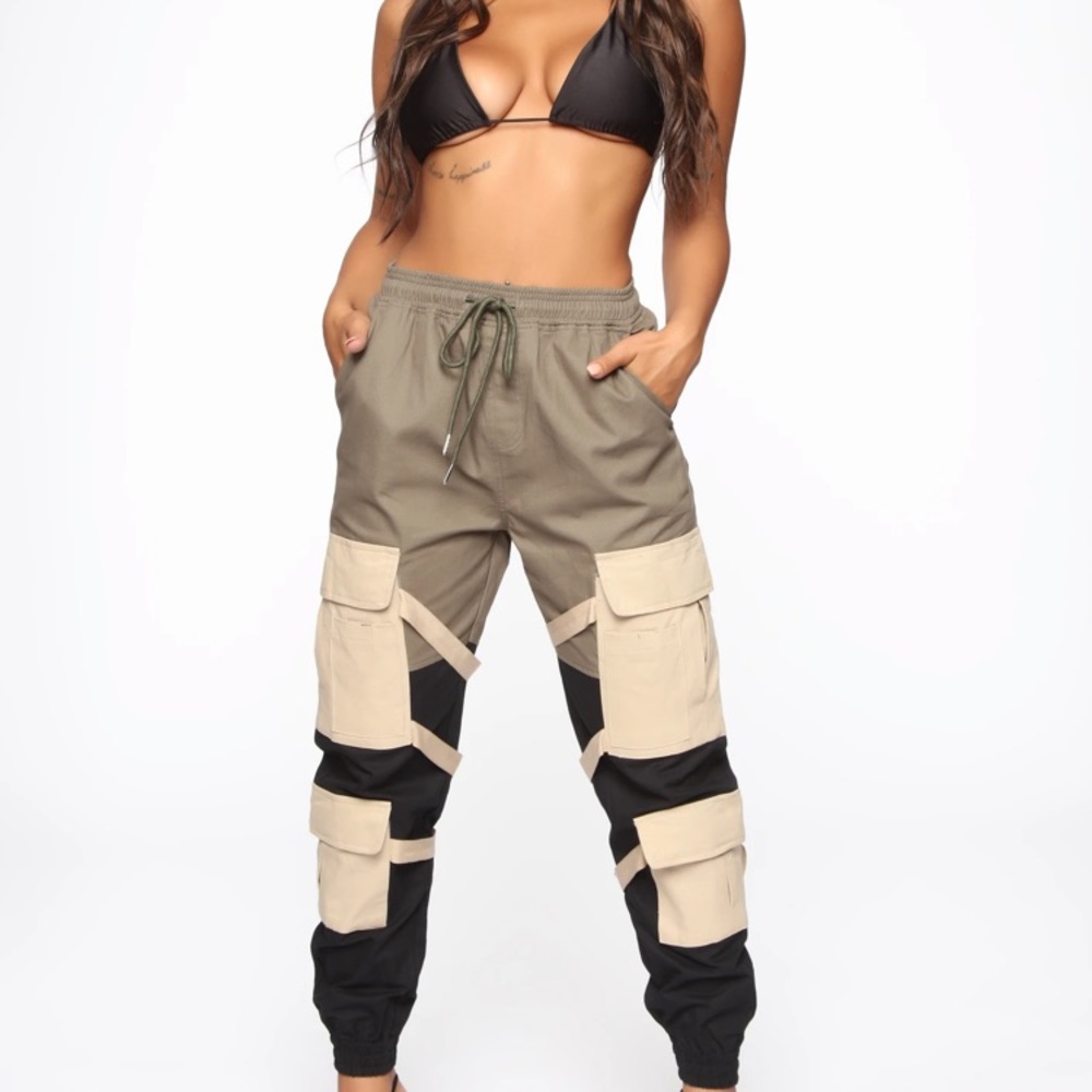 (SOLD) Block It Out Cargo Joggers - Olive/Combo - Picture 3 of 14